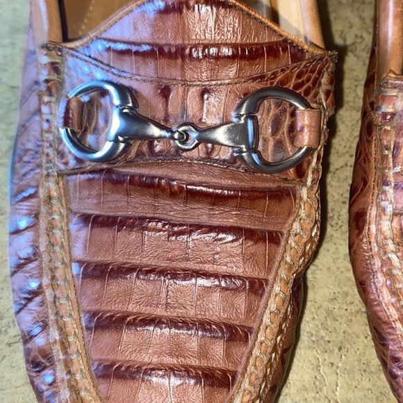 Martin Dingman Mens Brown Leather Alligator Grain Horse bit buckle Driver Loafer - Picture 3 of 10